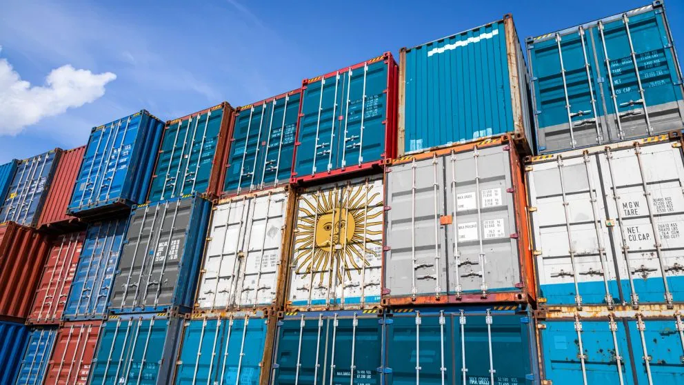 El superávit comercial marcó un récord con USD 3.504 millones en mayo